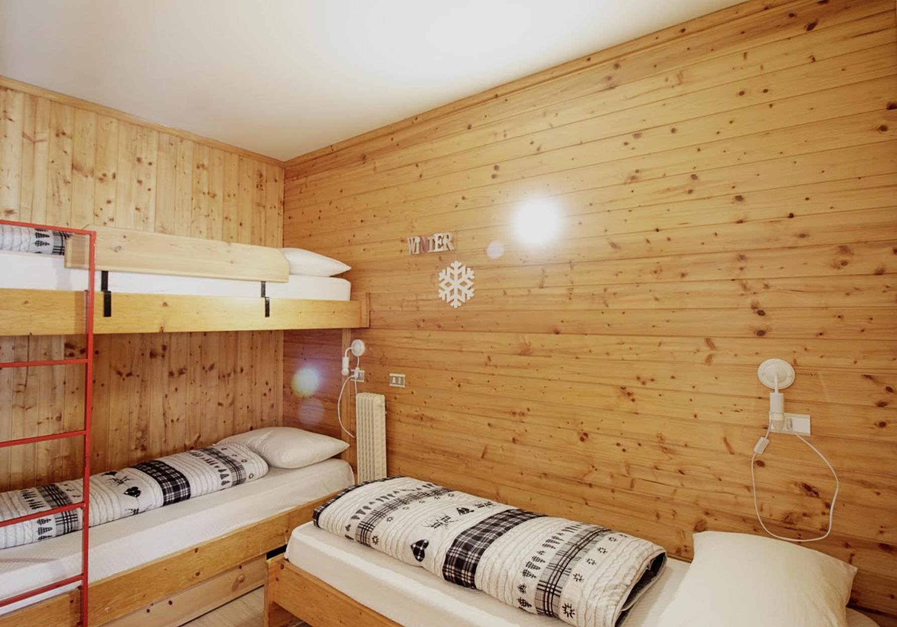 La Tana - Agenzia Dolomiti Affitti Apartamento Cavalese Exterior foto